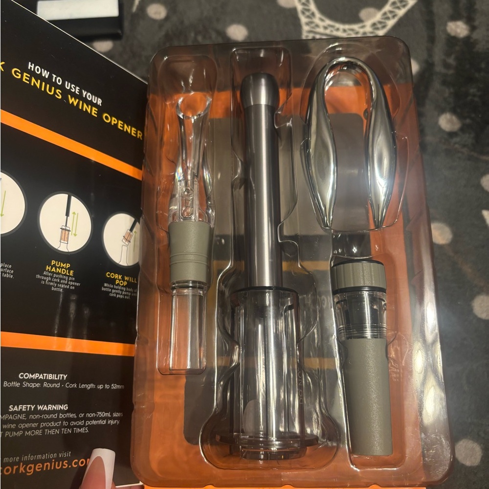 Cork Genius Wine Opener Set